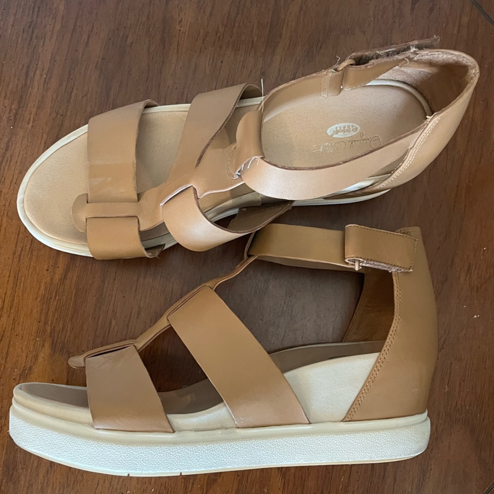 Dr. Scholl’s Wedge Heel Sandals